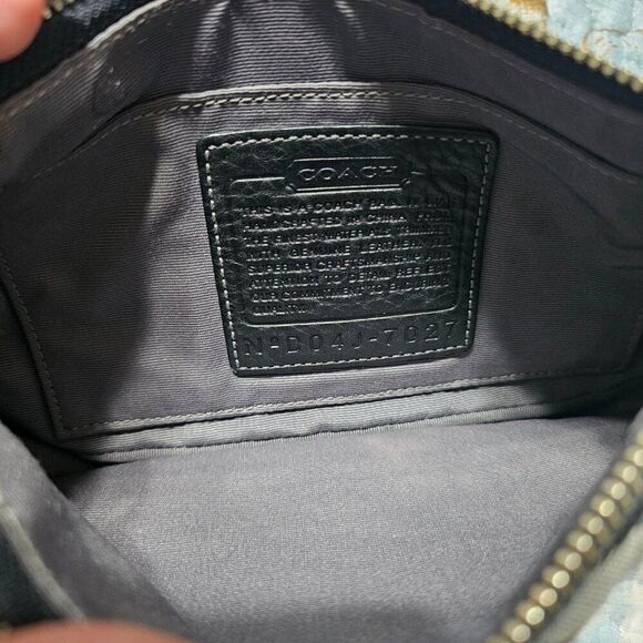 2004 Vintage Y2K Coach Demi Shoulder Bag Purse in Optic Signature Monogram Jacqu - Picture 6 of 7